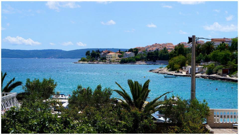 Apartments Victoria Trogir Exterior photo